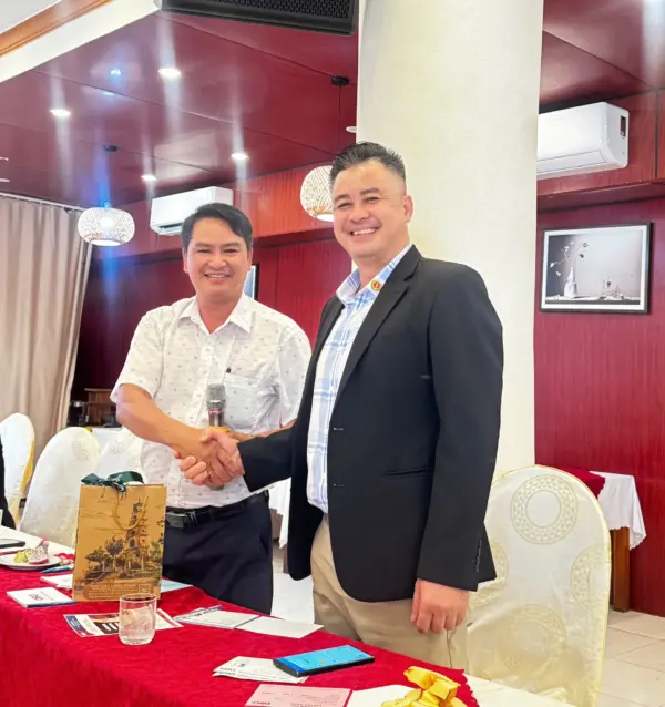 Tinh dầu Hằng Phan - kết nối giao thương - phát triển bền vững 8 Sự kiện Kết nối giao thương cùng hơn 50 Doanh nghiệp Vũng Tàu do OBC Connection tổ chức