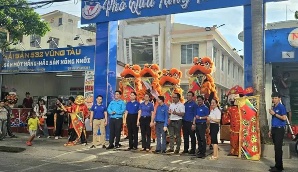 Khai trương Phố quà tặng Vũng Tàu tại Nhà văn hóa Thanh niên Bà Rịa - Vũng Tàu