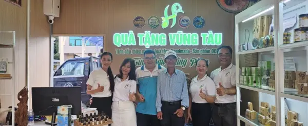 Tinh dầu Hằng Phan - Shop quà tặng Vũng Tàu xin chân thành cảm ơn quý Anh/Chị Khách hàng, đối tác, bạn bè thân hữu... đã đến thăm và chúc mừng.